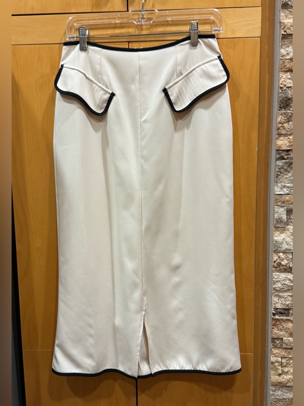 Elegant Cream Midi Skirt